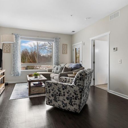 Sweet Tart Spot - Cozy Tc Condo - Pet Friendly Traverse Stadt Exterior foto